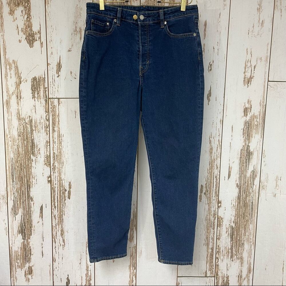 &Denim by H&M. 4 button fly. Mom Jeans Ultra High Waist Size 12. Excellent cond!